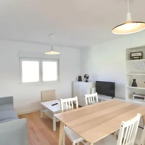 https://notel-club-vistalmar-apartamento-en-cueto.bilbaohotelsspain.com